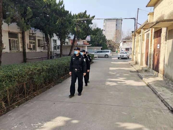 西峡县阳城镇后营小学举行期中总结表彰大会|kycom(图2)